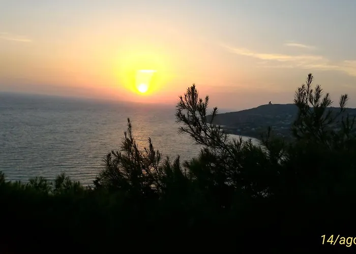 招待所 Affitto Breve Puccio A Chiazza 雷阿尔蒙特