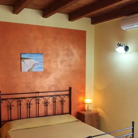 Affitto Breve Puccio A Chiazza Casa de hóspedes