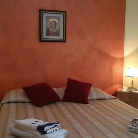 בית הארחה Affitto Breve Puccio A Chiazza 3*